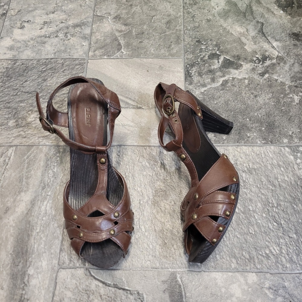 Vintage 90s y2k Platform Sandals Brown Faux Leather Stud Block Heel T-Strap 8.5